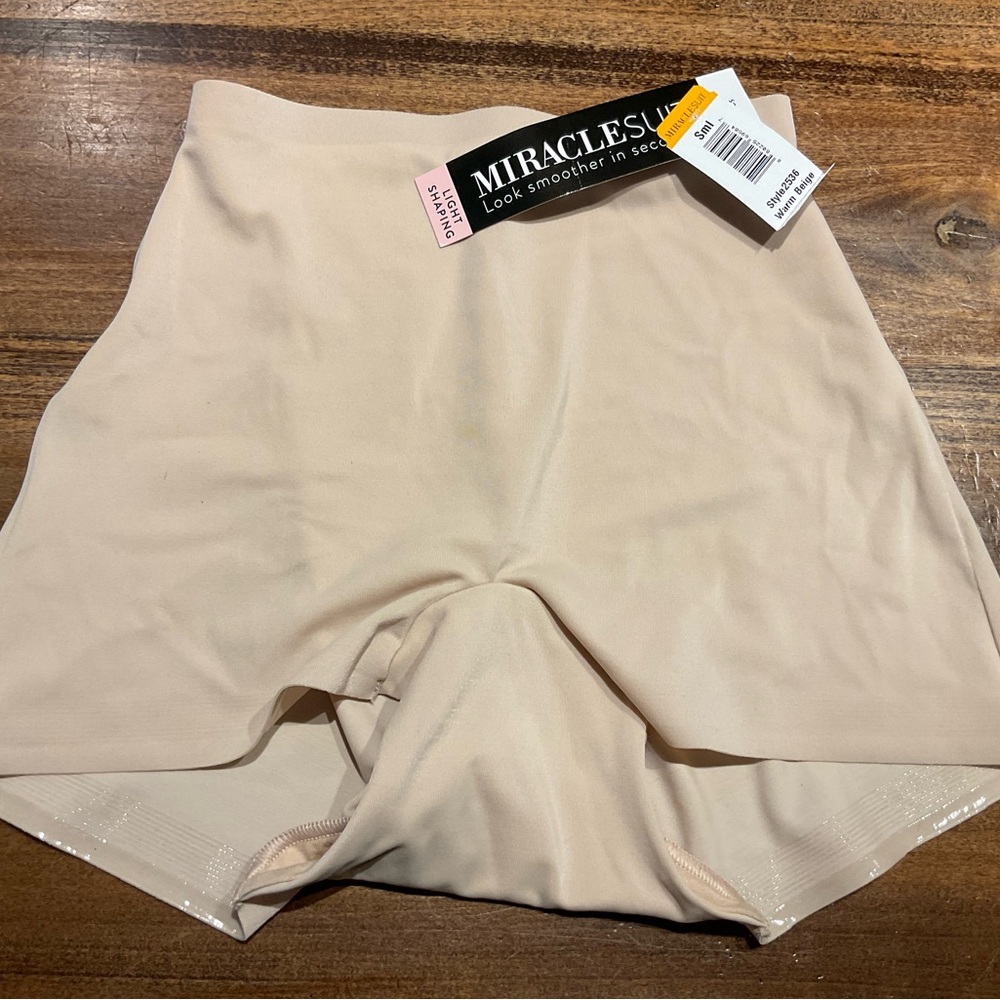 Miraclesuit Women's Cream Shapewear